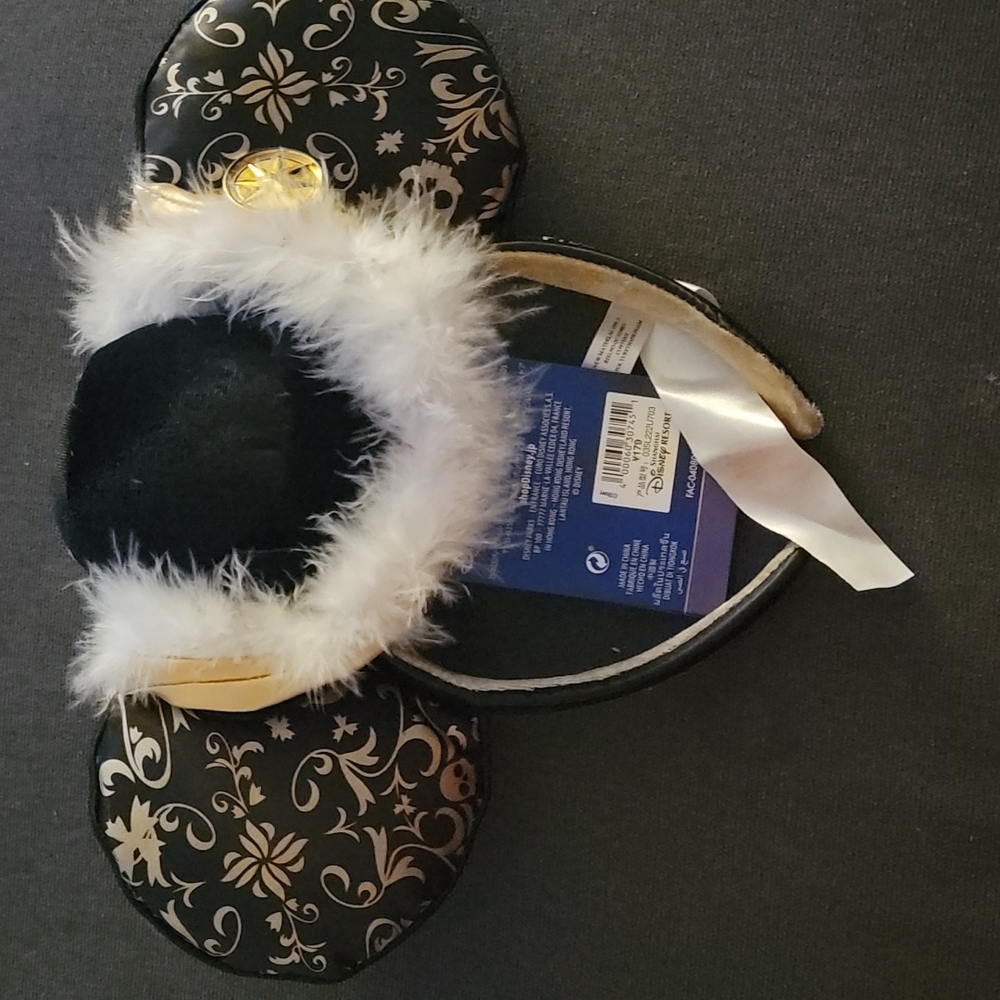 Disney pirates of the Caribbean main attraction 2022 minnie ears - Picture 4 of 6
